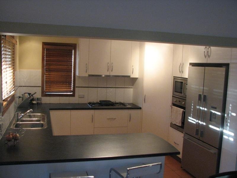 10 Kennedy STREET, Bowen QLD 4805
