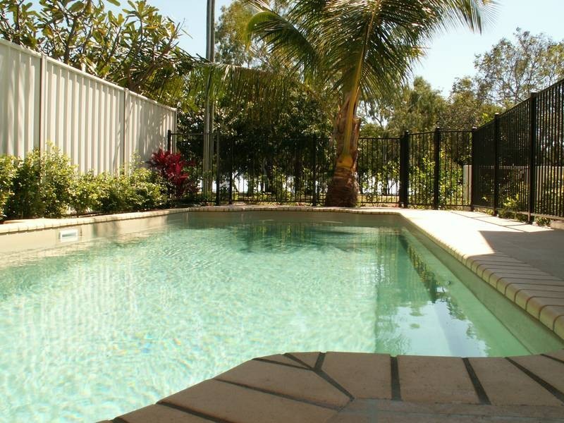 1/87A Horseshoe Bay ROAD, Bowen QLD 4805
