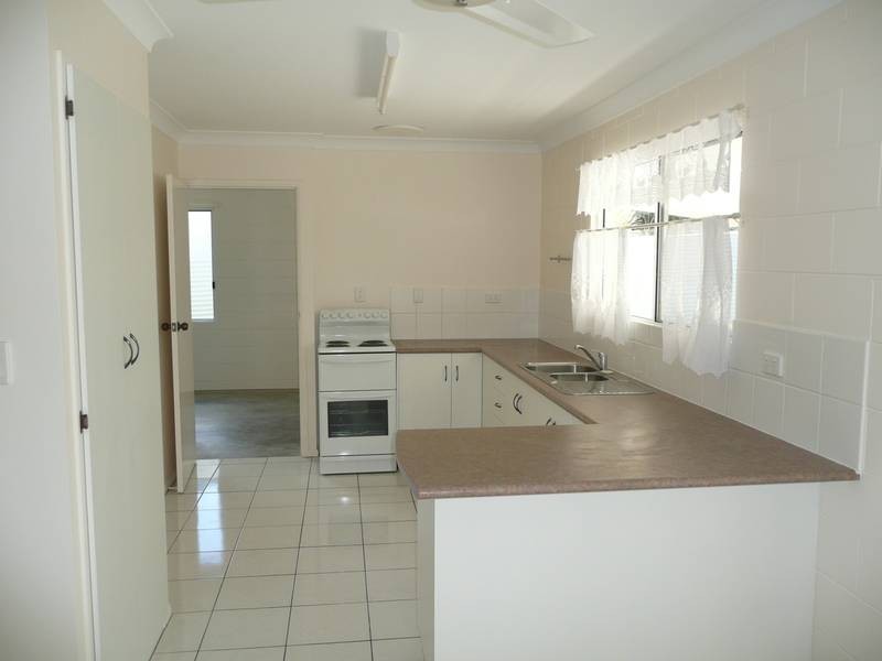 106 Leichhardt STREET, Bowen QLD 4805