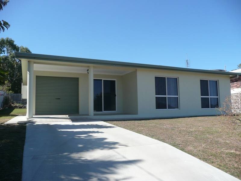 106 Leichhardt STREET, Bowen QLD 4805