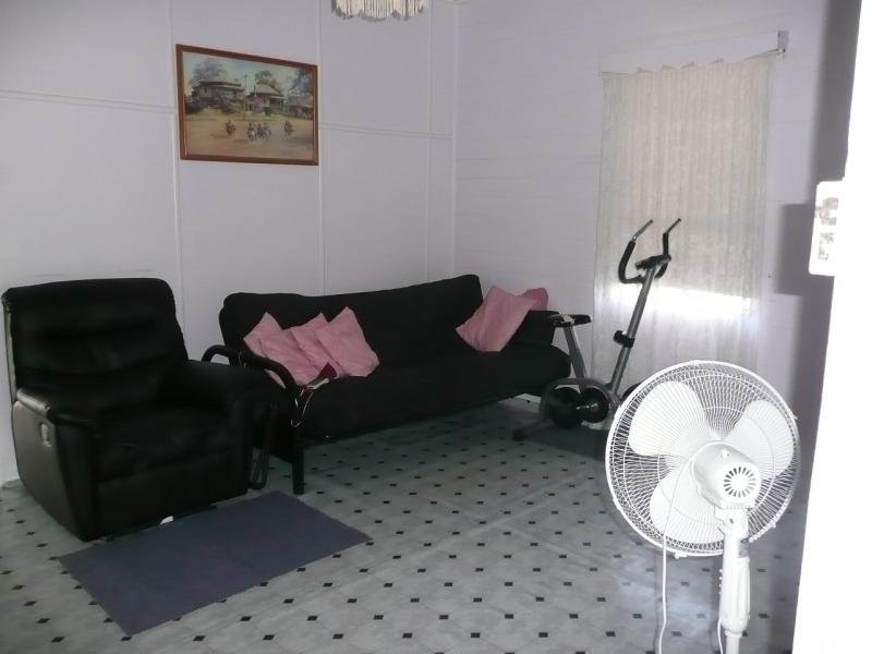 26 Reynolds STREET, Bowen QLD 4805