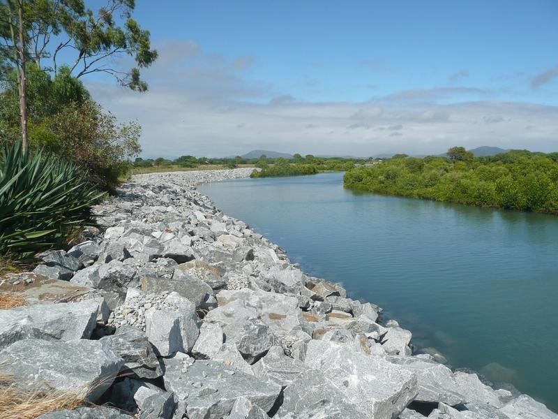 56 Creek STREET, Bowen QLD 4805