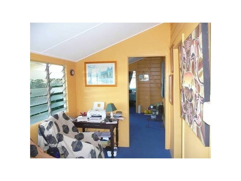 68 Tracey STREET, Bowen QLD 4805