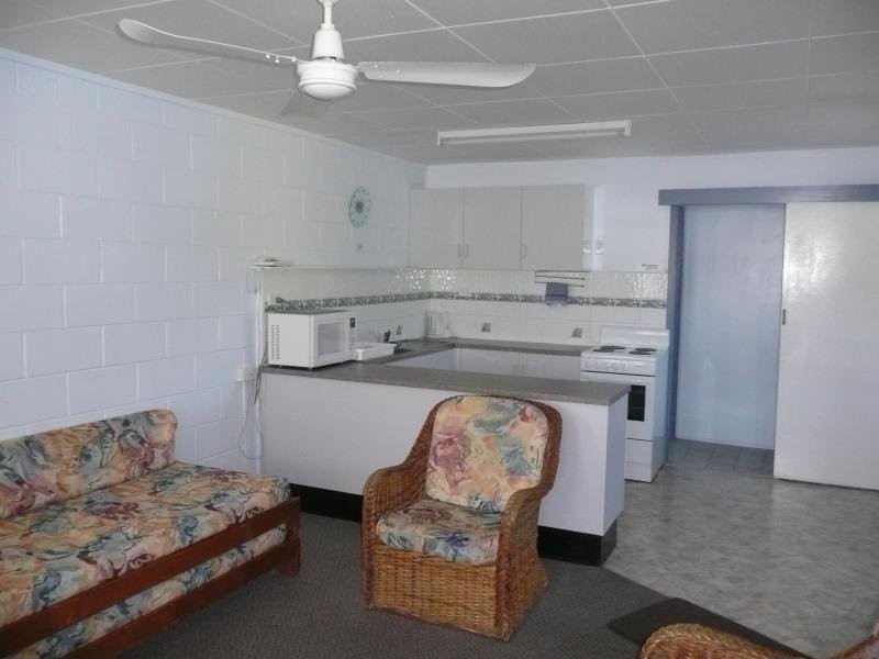 4/47 Horseshoe Bay ROAD, Bowen QLD 4805