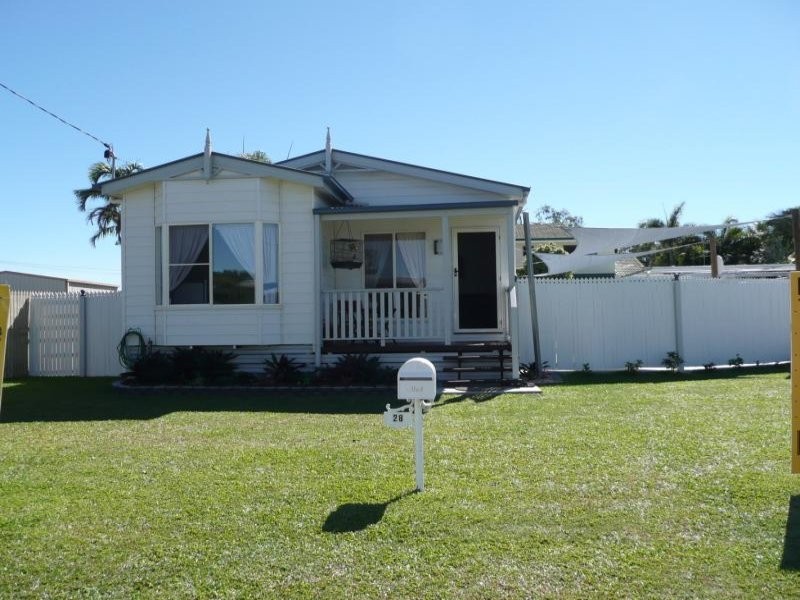 28 Emmerson DRIVE, Bowen QLD 4805