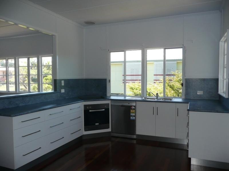 9 Russell STREET, Bowen QLD 4805