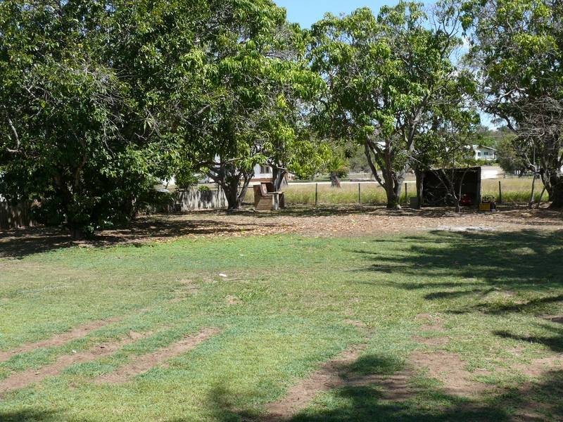 9 Russell STREET, Bowen QLD 4805