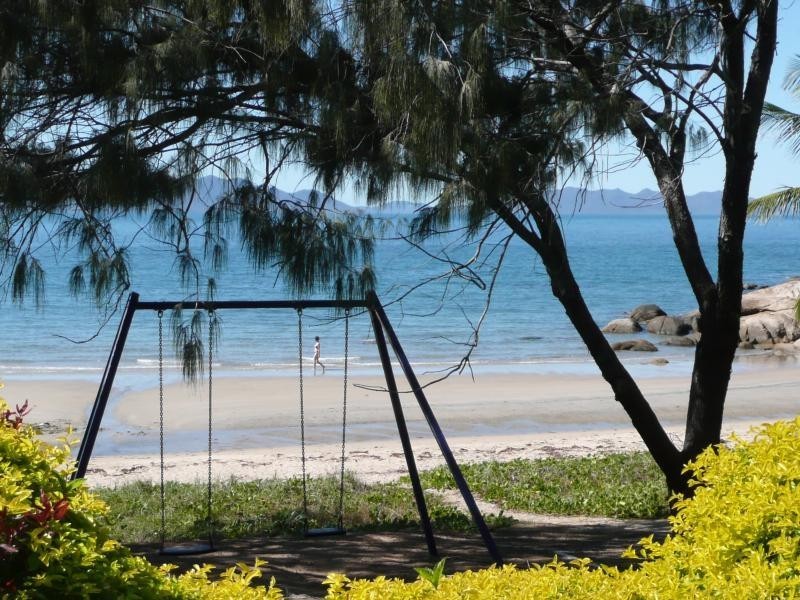 1/2 Pandanus Street, Bowen QLD 4805