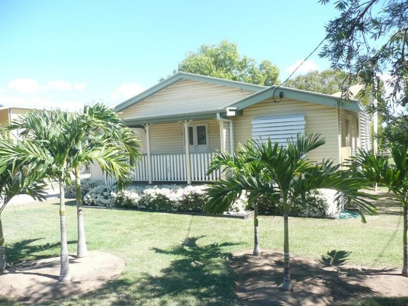 111 Soldiers ROAD, Bowen QLD 4805
