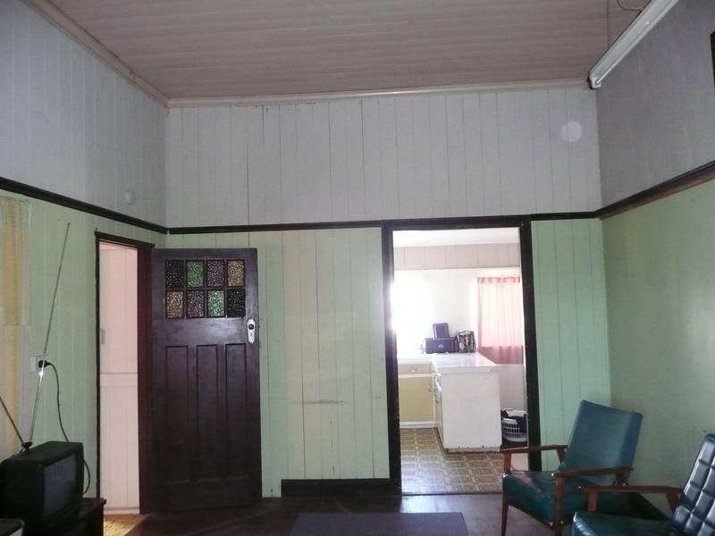 9 Thomas STREET, Bowen QLD 4805