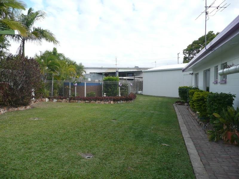 8 Troyon COURT, Bowen QLD 4805