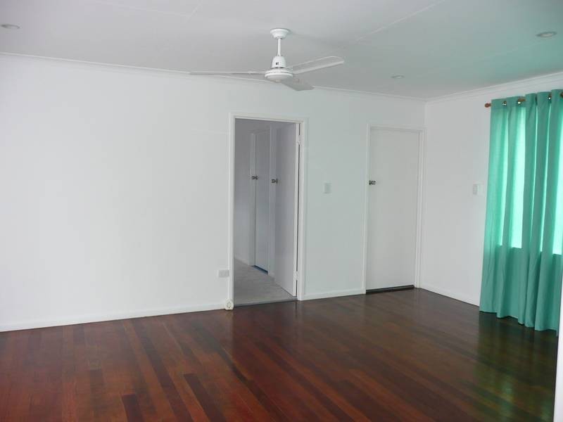 21 Rose Bay ROAD, Bowen QLD 4805