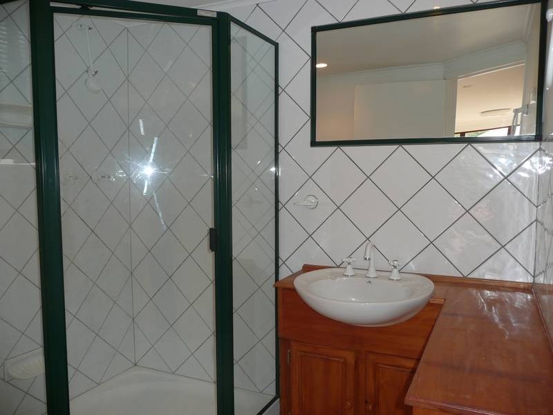 21 Rose Bay ROAD, Bowen QLD 4805