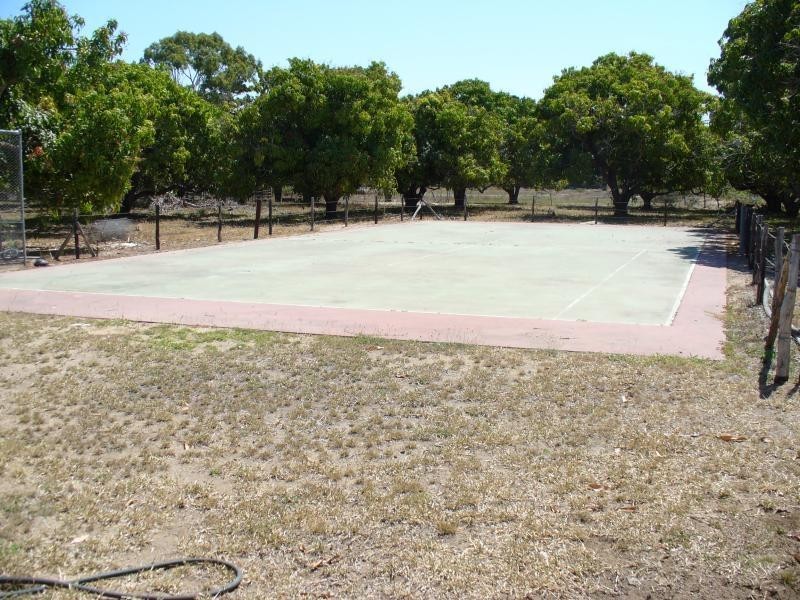 29 Telegraph ROAD, Bowen QLD 4805