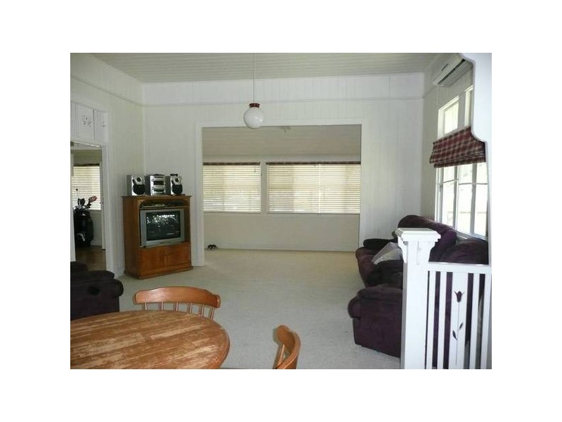 26 Reynolds STREET, Bowen QLD 4805