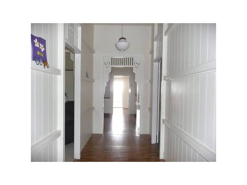 26 Reynolds STREET, Bowen QLD 4805