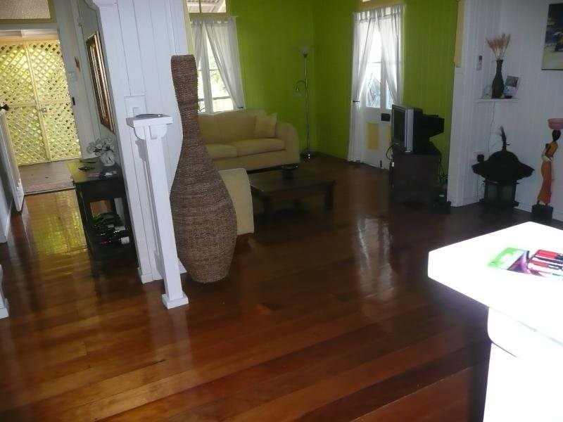 7 Philip STREET, Bowen QLD 4805