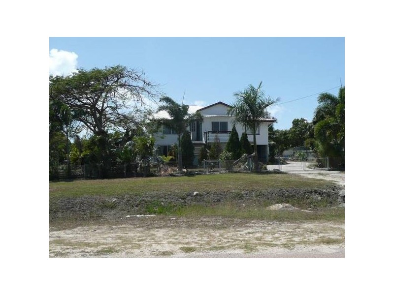 30 Brisbane STREET, Bowen QLD 4805