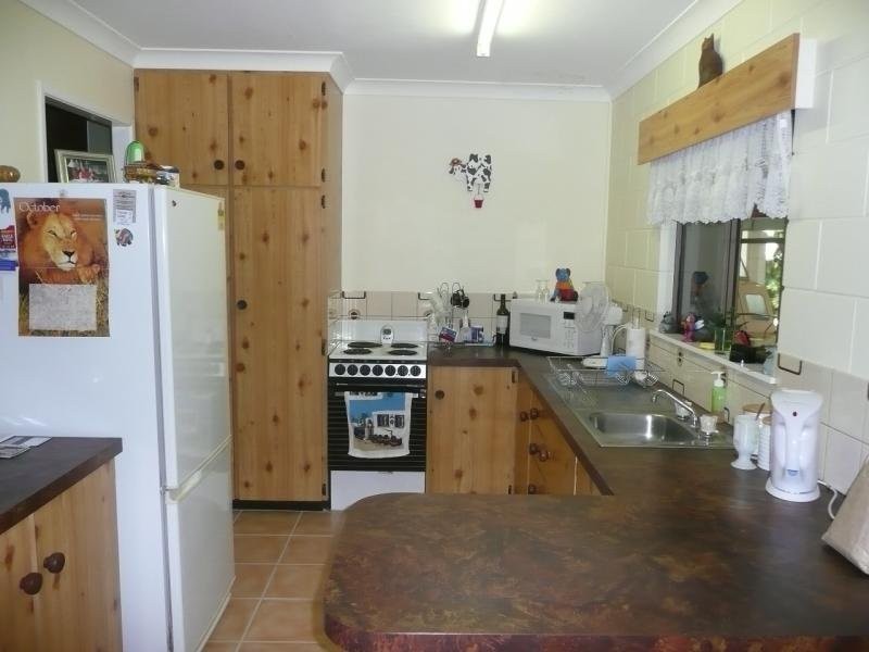 69 Field STREET, Bowen QLD 4805