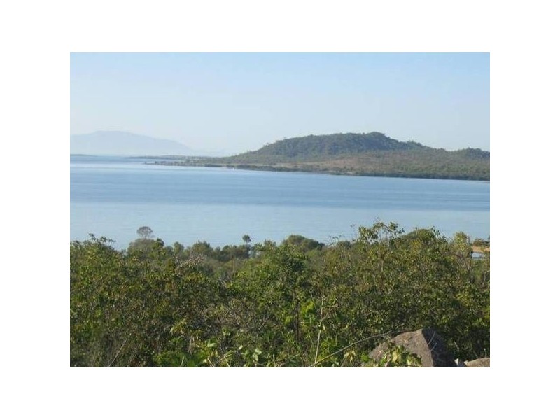 18408 Bruce Highway, Bowen QLD 4805