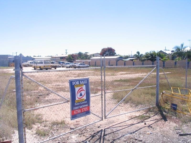 70 Dalrymple Street, Bowen QLD 4805