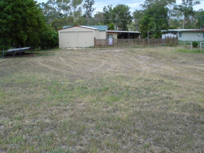 17 Macarthur Street, Collinsville QLD 4804