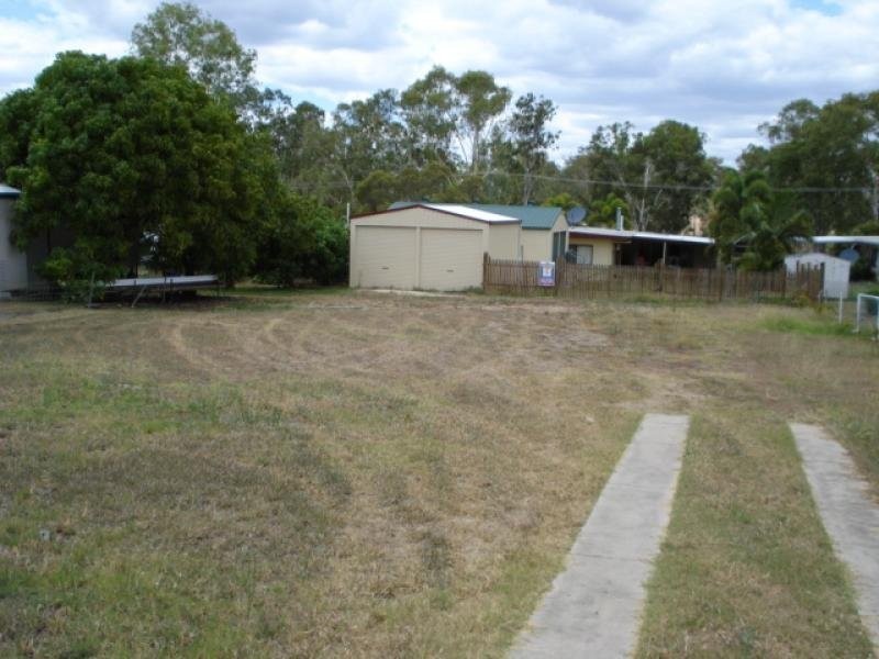 17 Macarthur Street, Collinsville QLD 4804