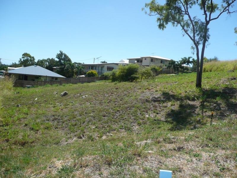 2 Honey Place, Bowen QLD 4805