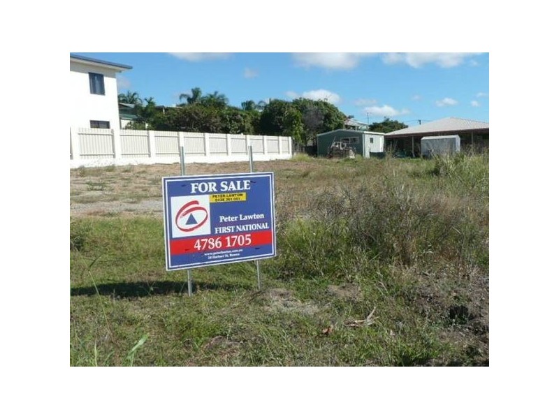 8 Tynwald Avenue, Bowen QLD 4805