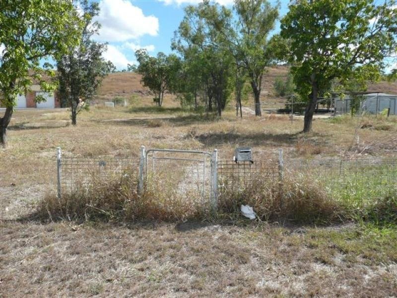 35 Sonoma Street, Collinsville QLD 4804