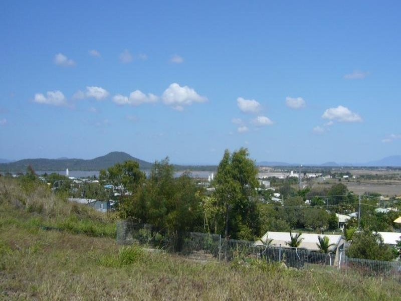 13 Pilcher Place, Bowen QLD 4805