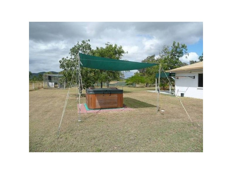 1991 Collinsville Road, Bowen QLD 4805
