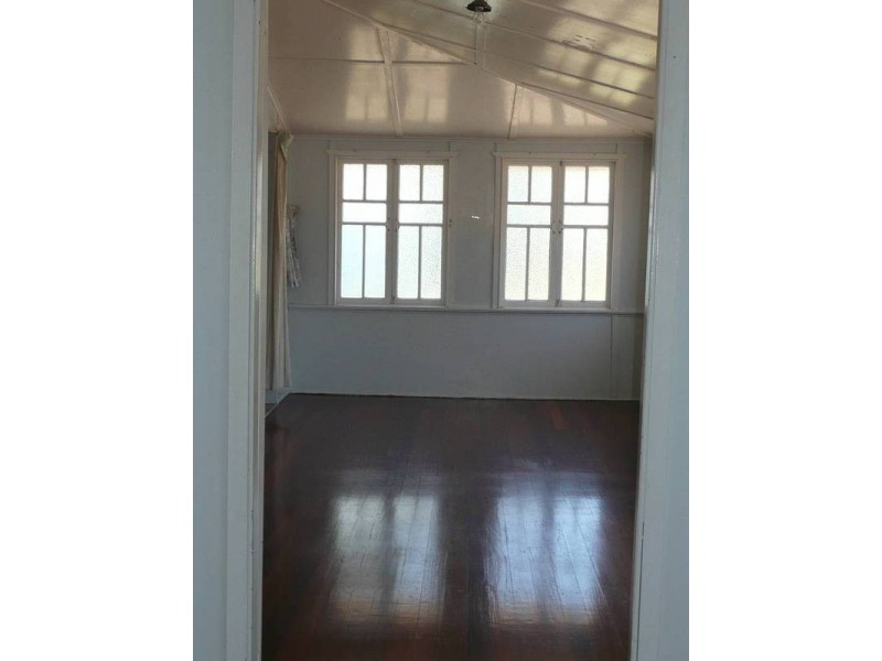 55 Golf Links Road, Bowen QLD 4805