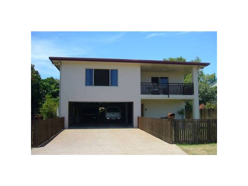 6 Nona Street, Bowen QLD 4805