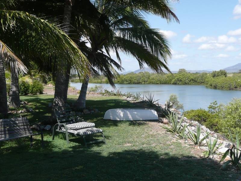 90 Whitsunday Street, Bowen QLD 4805