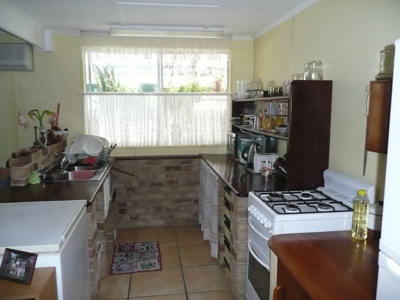 54 Gloucester Street, Bowen QLD 4805