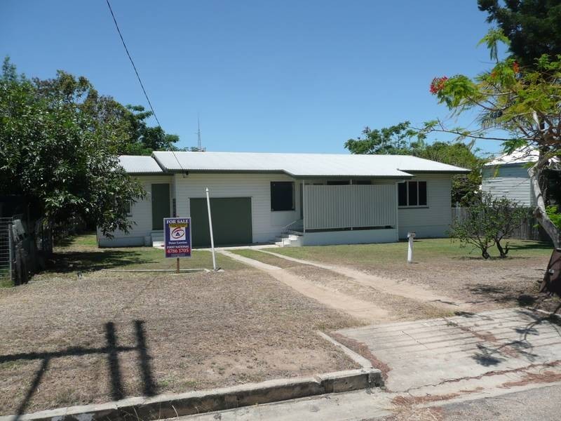 10 Leichhardt Street, Bowen QLD 4805