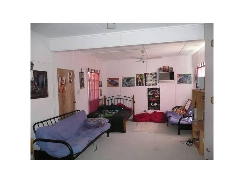 108 Gregory Street, Bowen QLD 4805