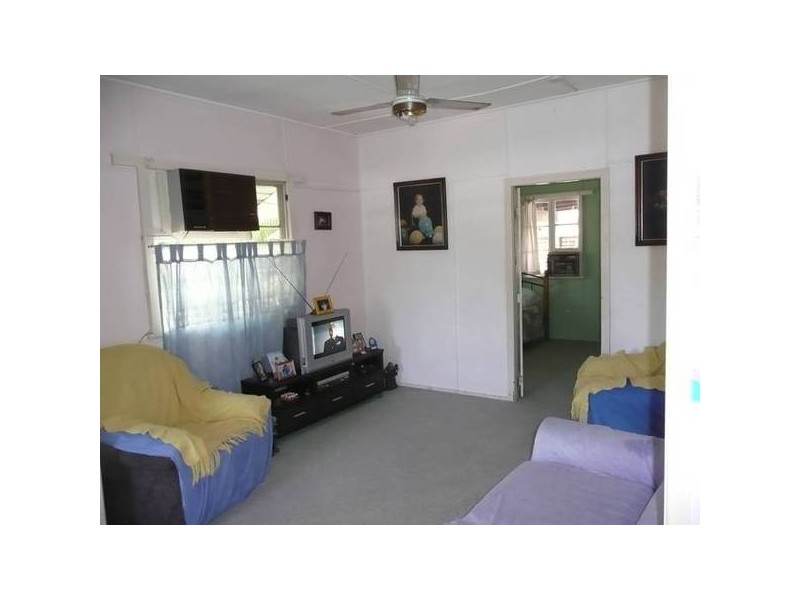 108 Gregory Street, Bowen QLD 4805