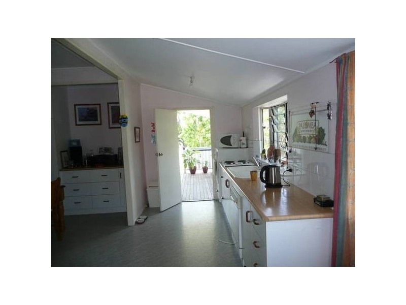 108 Gregory Street, Bowen QLD 4805