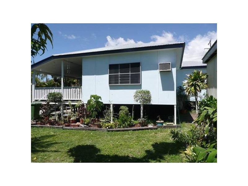 108 Gregory Street, Bowen QLD 4805