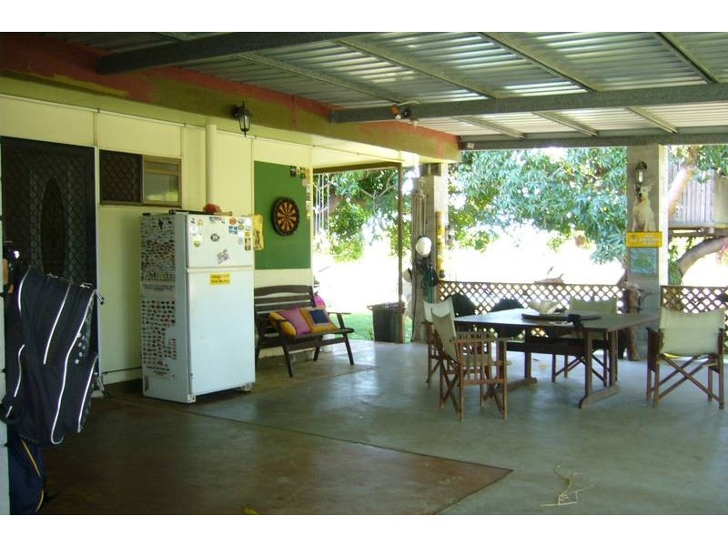 80 Hillview Road, Bowen QLD 4805