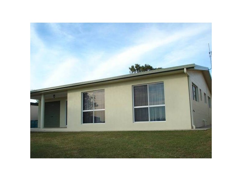 106 Leichhardt Street, Bowen QLD 4805