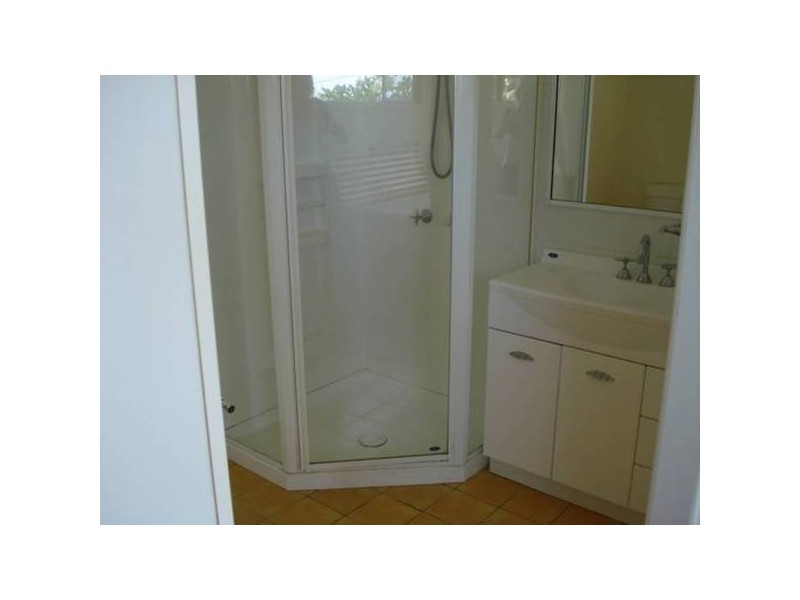 1/23 BLUEWATER PARADE, Bowen QLD 4805