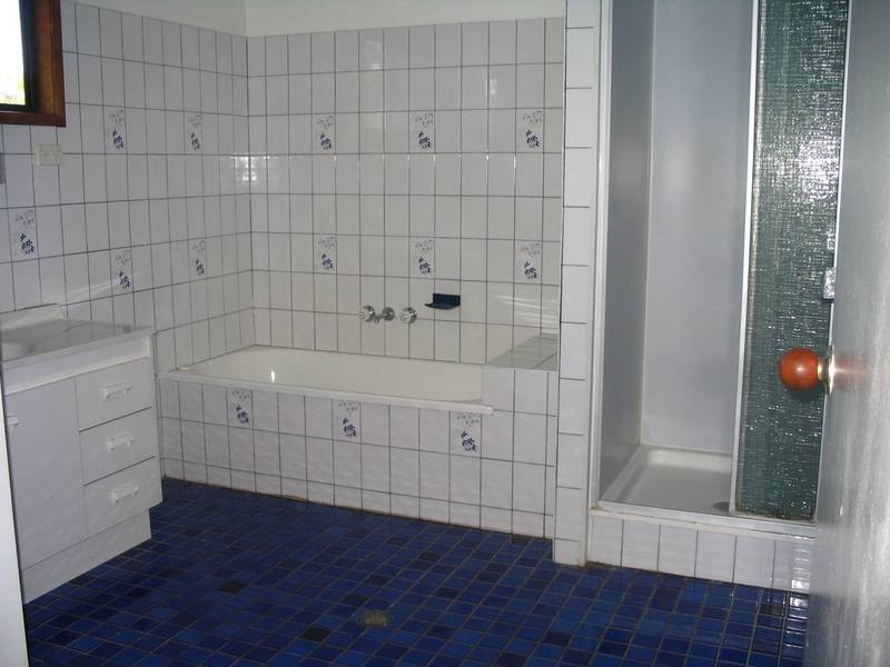 24 Ninth Avenue, Collinsville QLD 4804