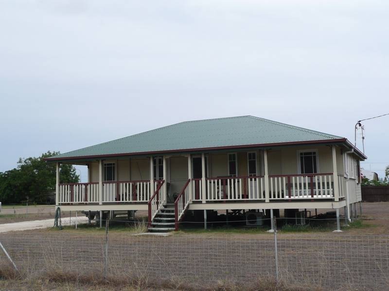 26 Matthews Street, Bowen QLD 4805