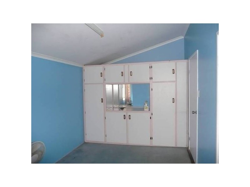 25 Reynolds Street, Bowen QLD 4805