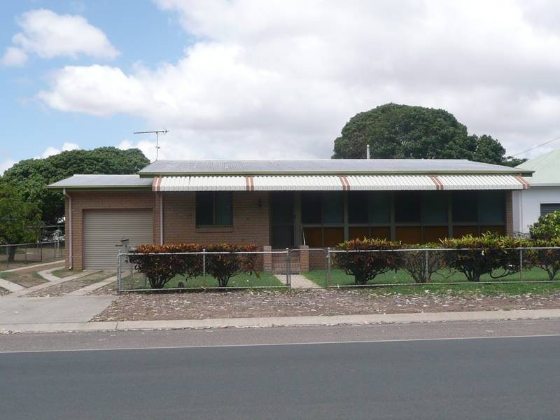 11 Golf Links Road, Bowen QLD 4805