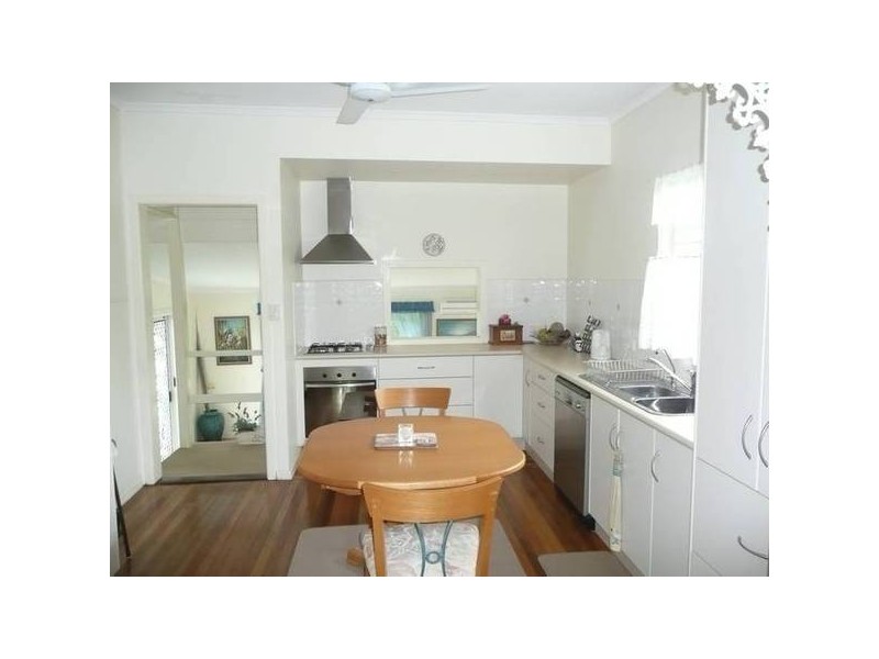 93A Powell Street, Bowen QLD 4805