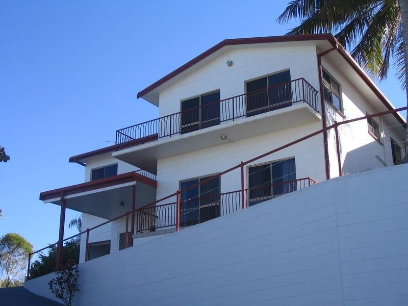 2/12 Poinciana Street, Bowen QLD 4805